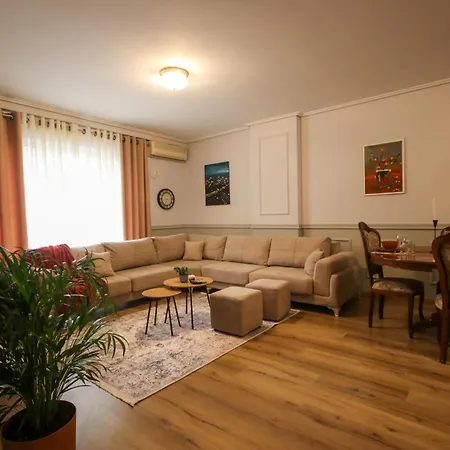 Johan's Апартаменты *